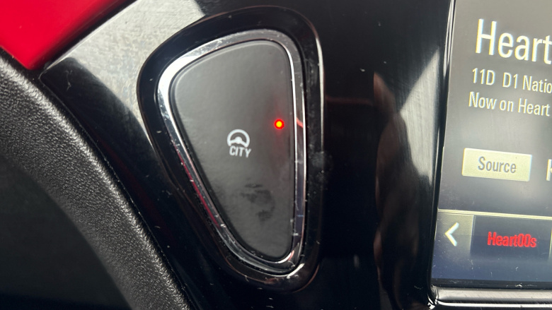 Vauxhall Adam 1.2i Energised 3dr Petrol Hatchback